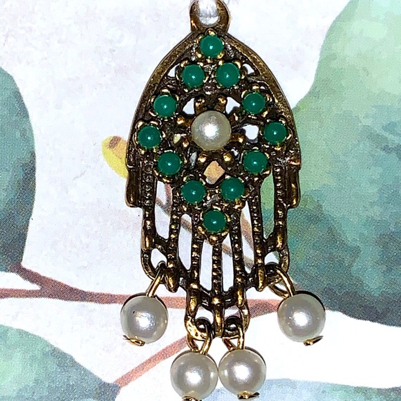 ๐งฟ2/$15๐งฟ Sarah Coventry Jade & Pearl Dreamcatcher Charm - Picture 10 of 13